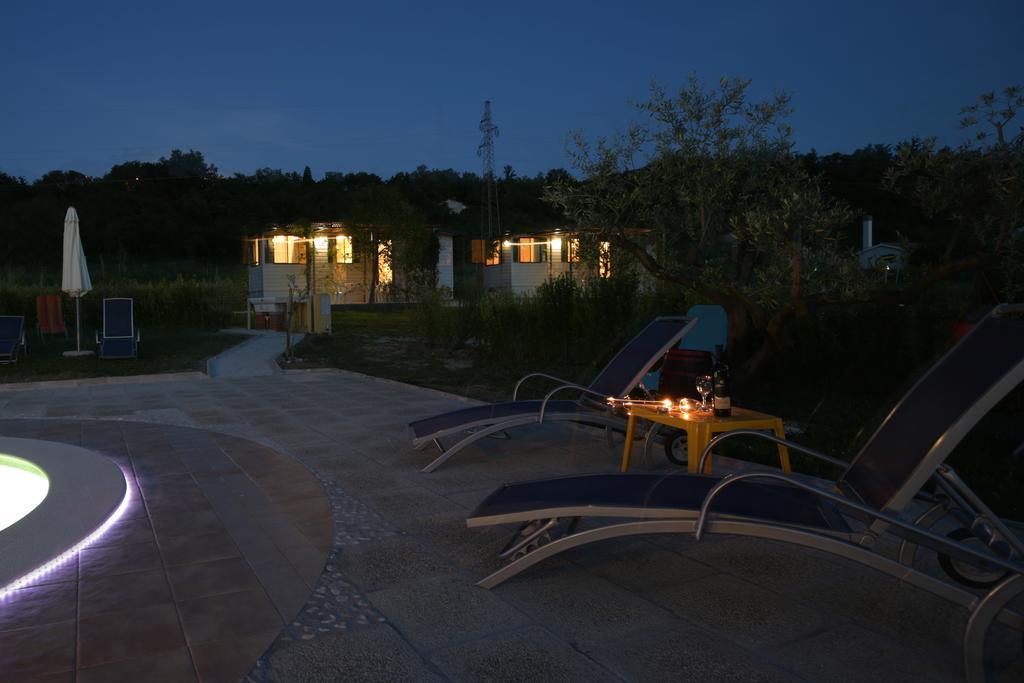Mobile Homes Romantik Labin  Exterior photo